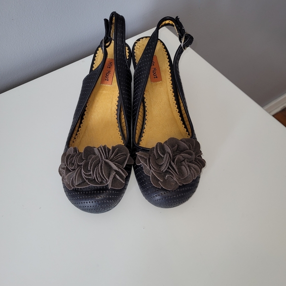 Miz Mooz Shoes - Miz Mooz Enya Slingbacks, VGUC, Size 7